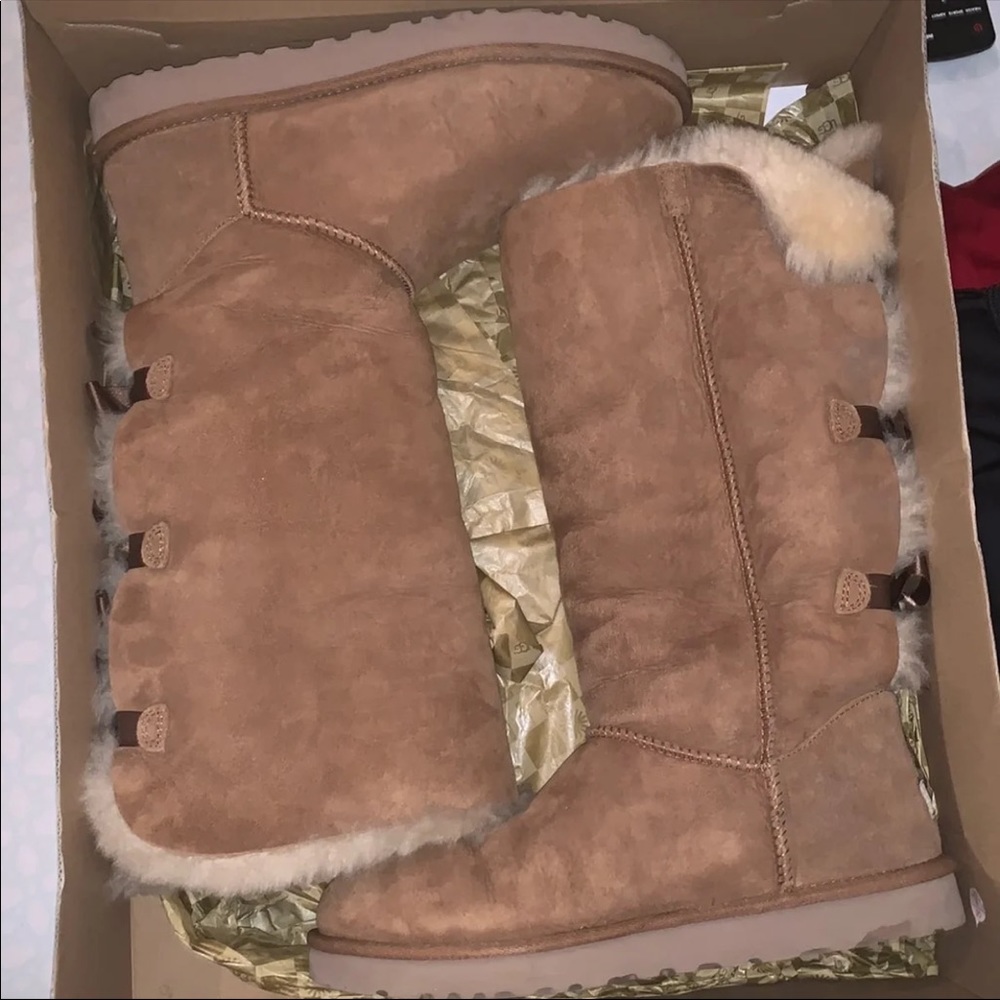 Tall uggs bows boots